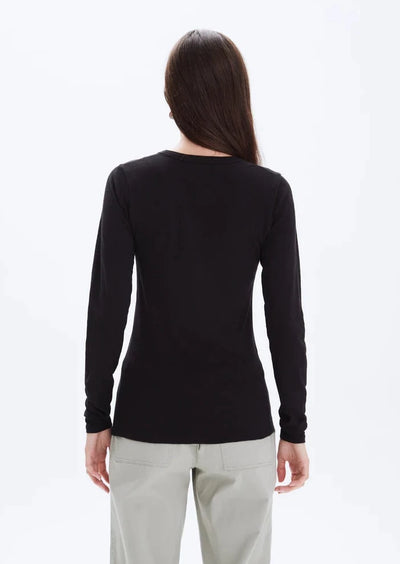CHRLDR Kimmi L/S U-Neck T-shirt - Black