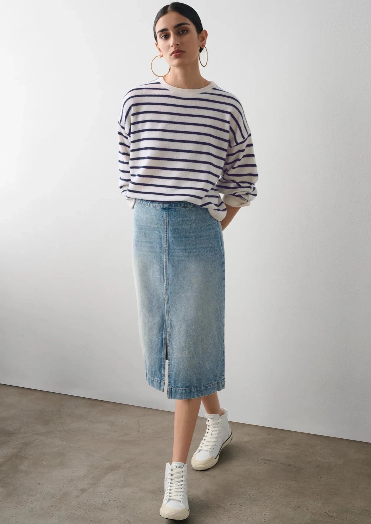 White + Warren Drop Shoulder Striped Cashmere Sweater - White/Navy