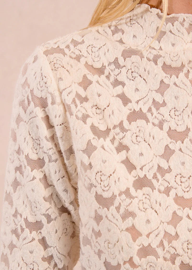 Molly Bracken Velvet Lace S/S Top OffWhite