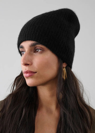 White + Warren Cashmere Plush Rib Beanie Black