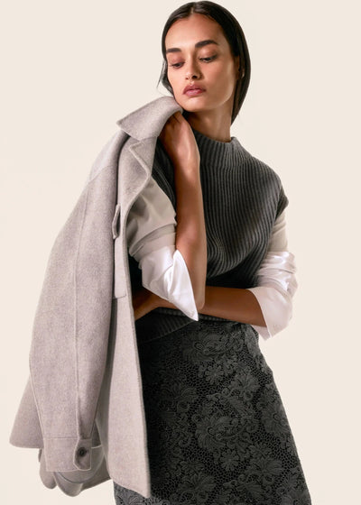 Brochu Walker Joni Layered Looker Top Hunter/White