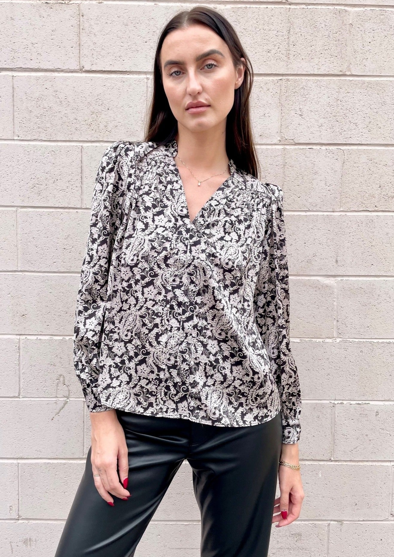 The Pink Door Paisley Print Blouse - Black/Cream