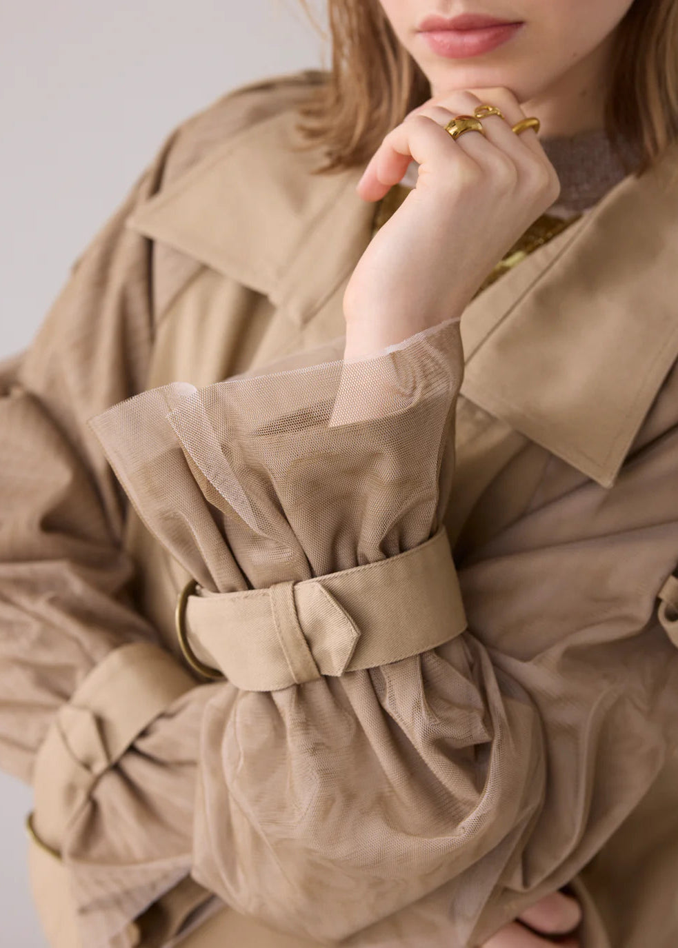 SUMMUM Trench Jacket w/ Mesh Sleeve Detail Tan