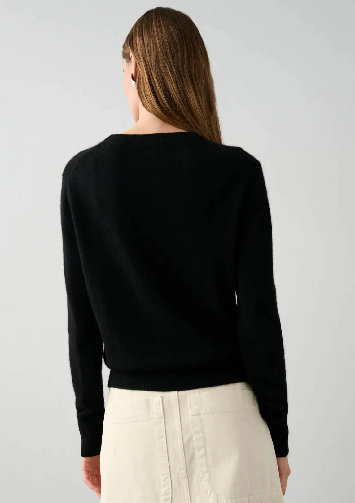 White + Warren Cashmere Heart Sleeve Crewneck Sweater - Black/Sand