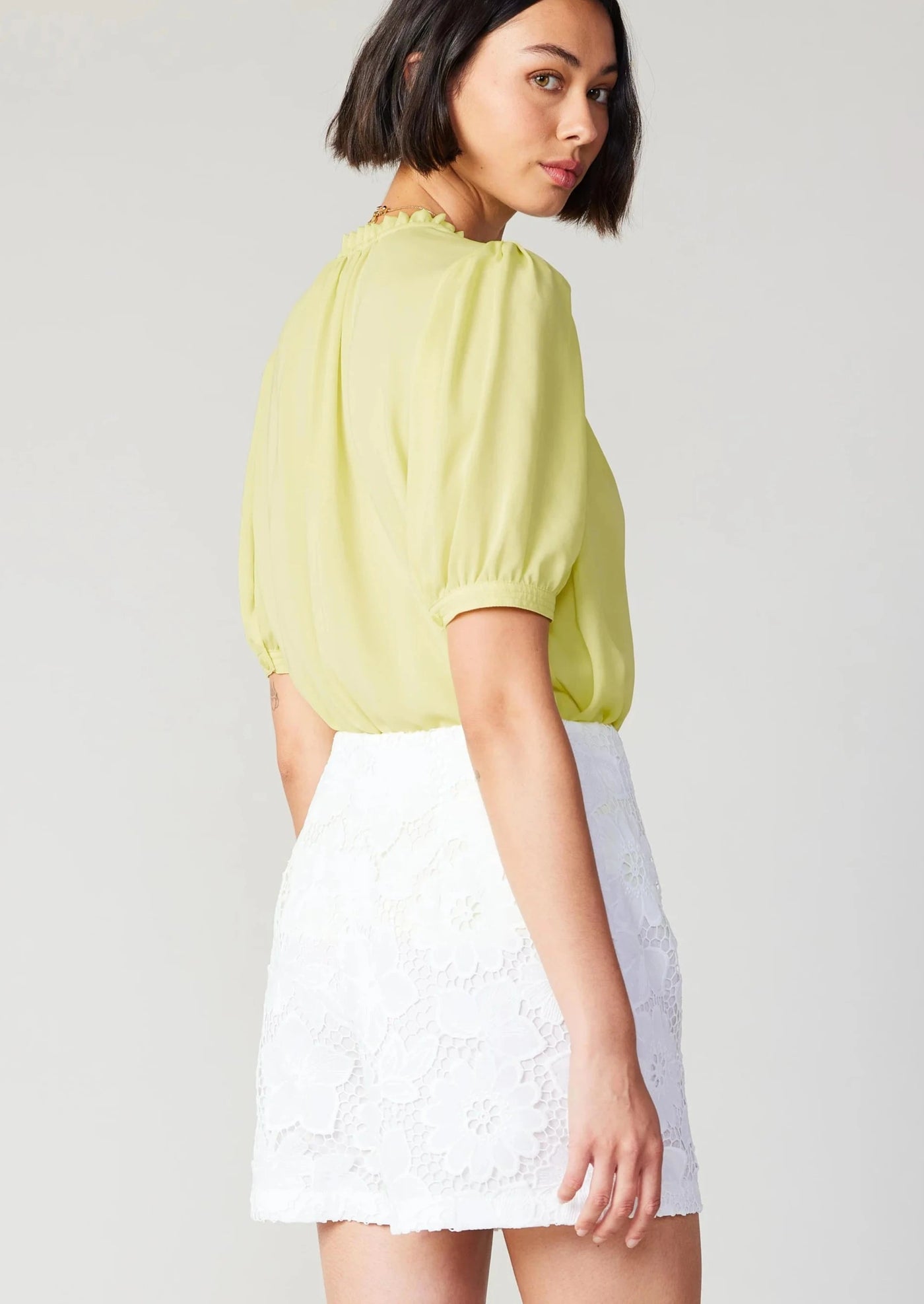 The Pink Door Floral Lace Short - White