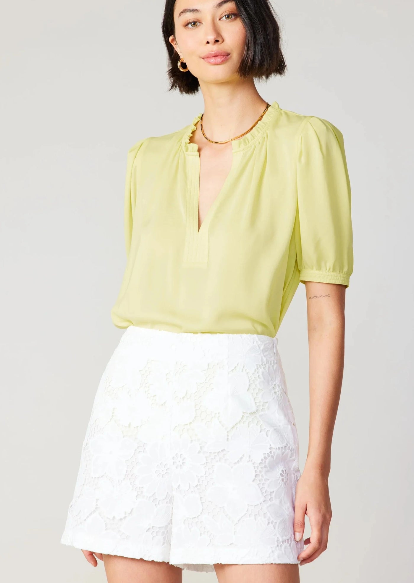 The Pink Door Floral Lace Short - White