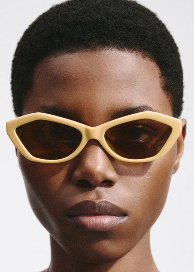 Jacquemus Bambino Sunglasses Banana/Matte Gold