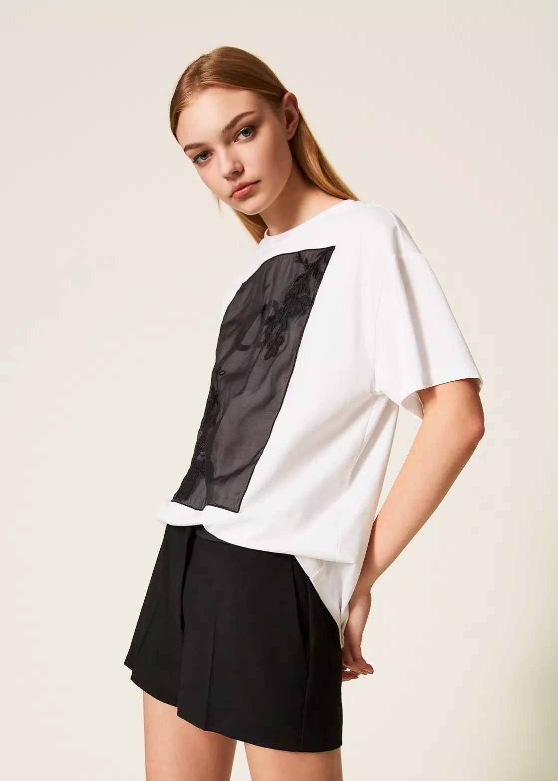 Twinset Oversized T-Shirt w/Floral Embroidery White