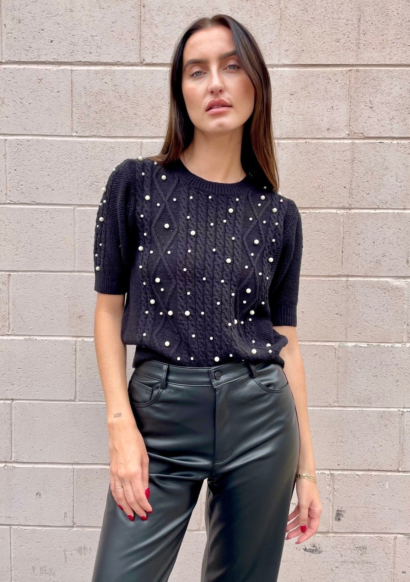 The Pink Door S/S Sweater w/ Pearl Detail - Black