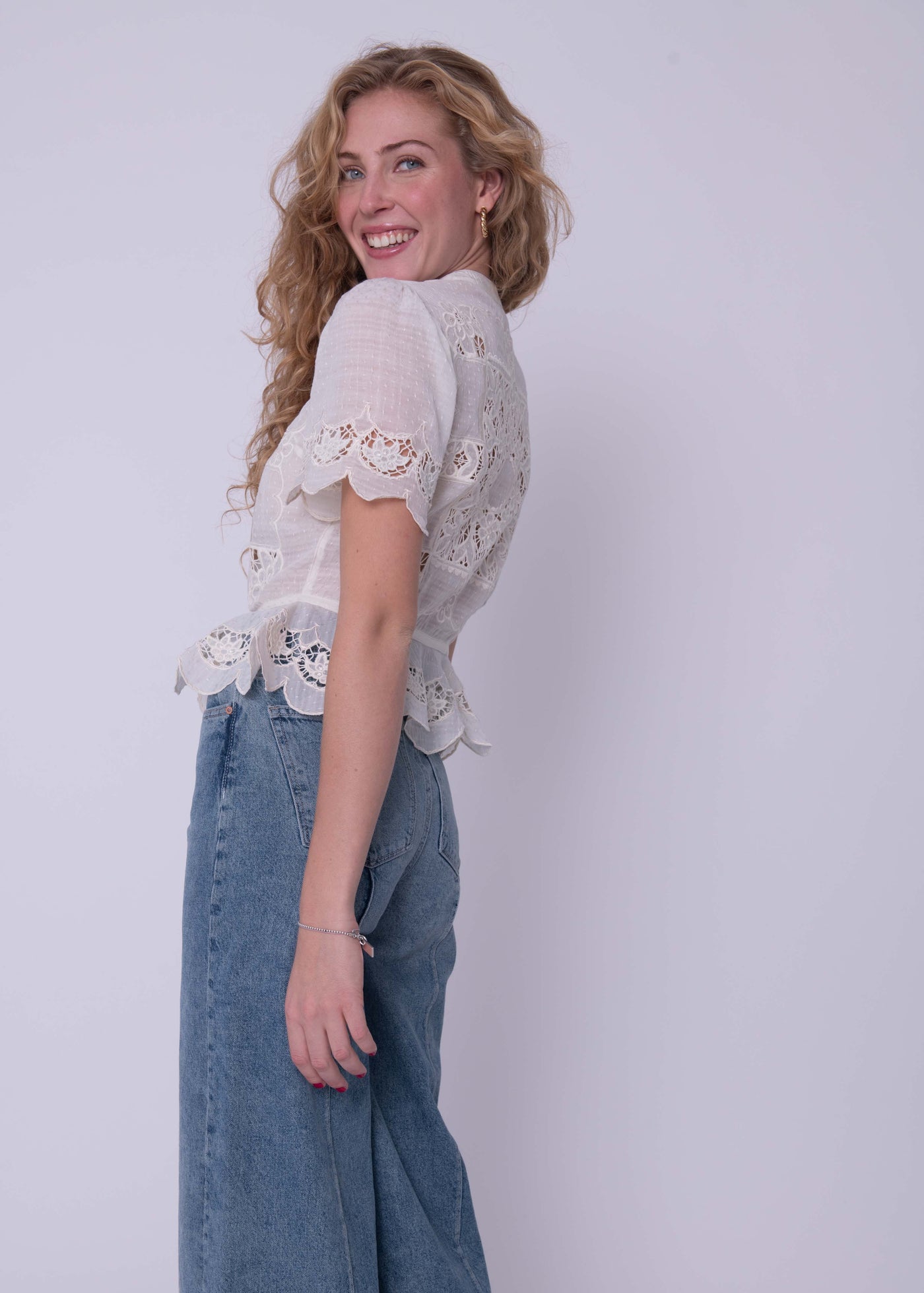 Love The Label Elizabeth Top Chelsea Embroidery Cream