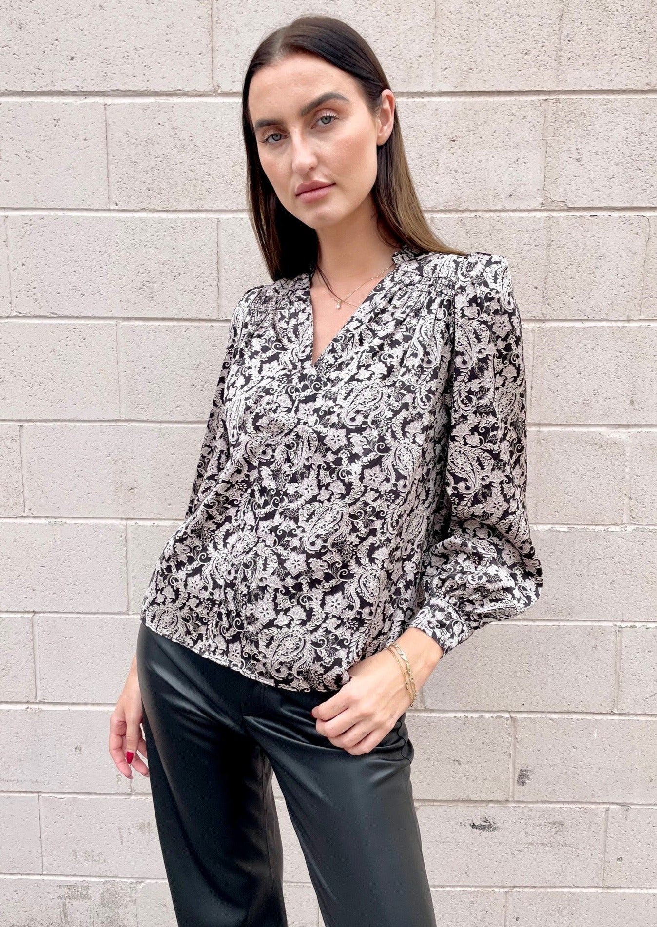 The Pink Door Paisley Print Blouse - Black/Cream