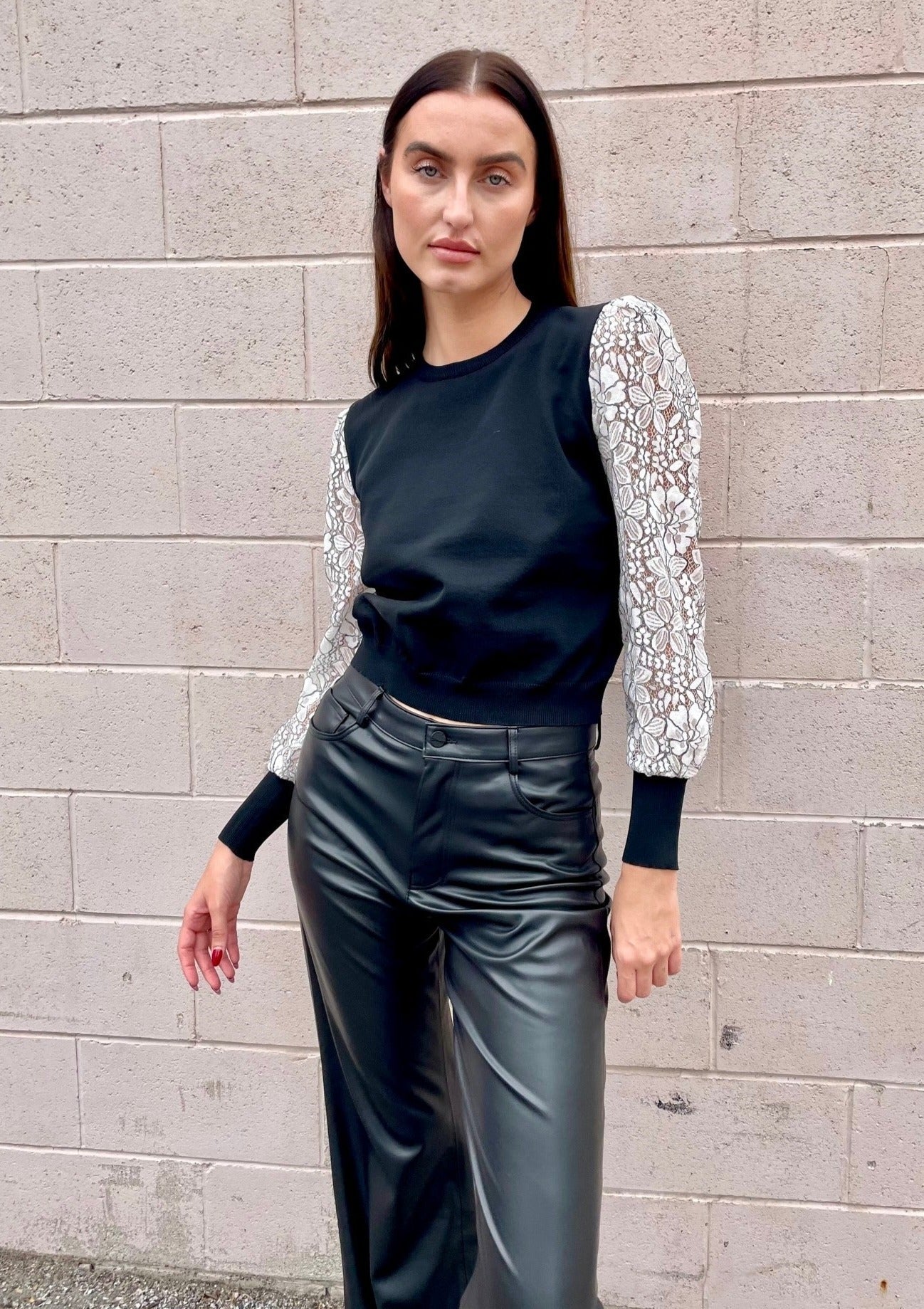 The Pink Door Sweater w/ Lace Sleeves - Black/White