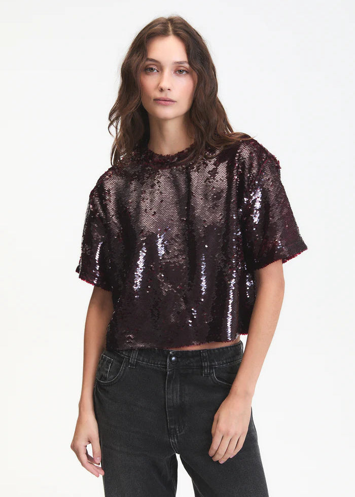 Deluc Logan S/S Sequin Top Wine