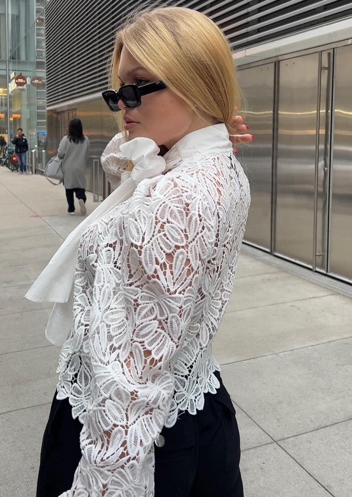 The Pink Door Lace Blouse w/ Bow Tie - White