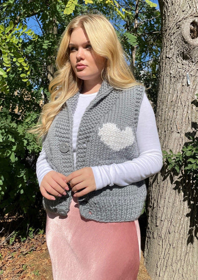 GOGO Short Heart Wool Vest - Grey