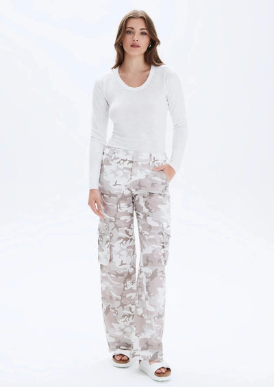 CHRLDR Kimmi L/S U-Neck Top - White
