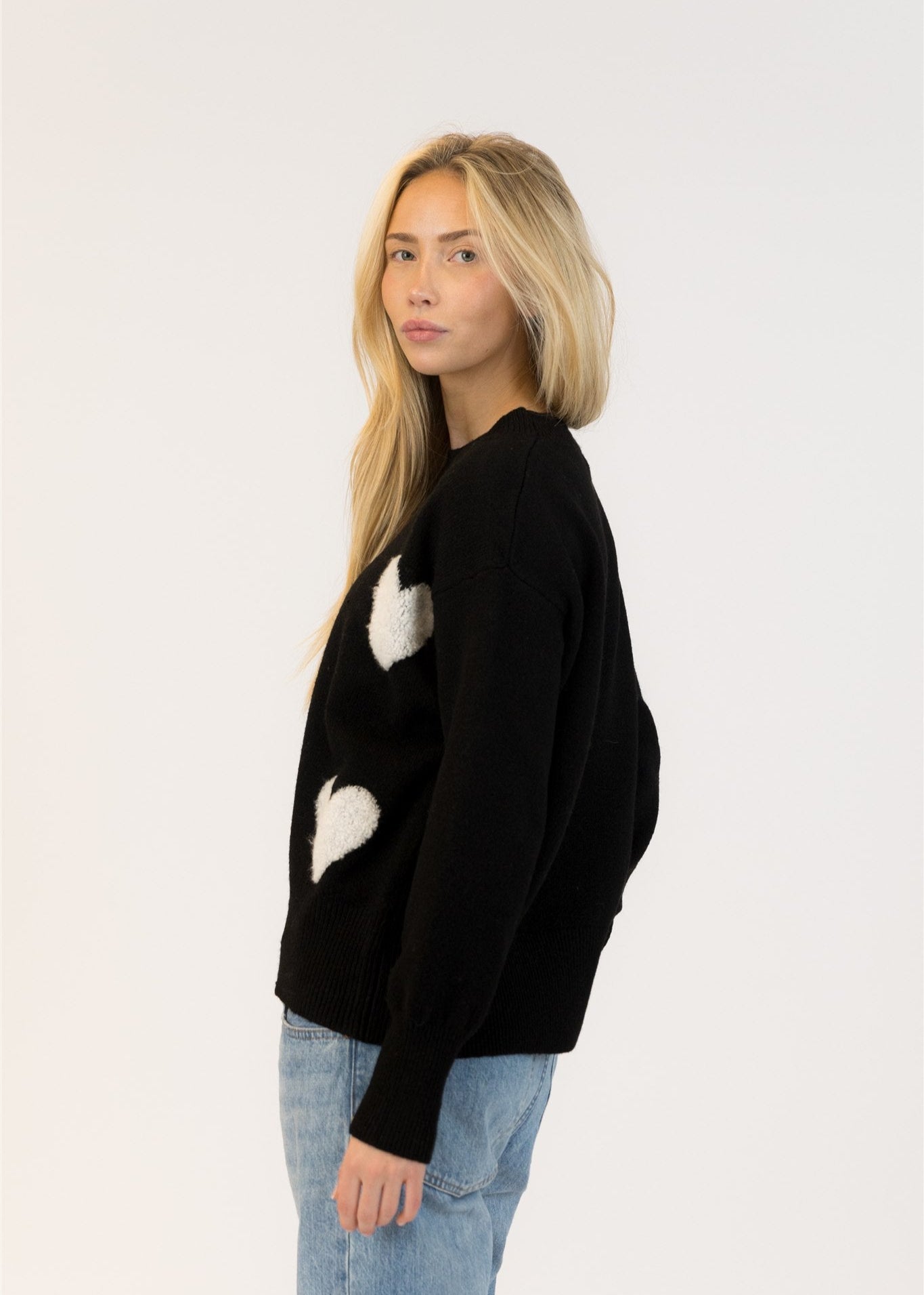 Lyla & Luxe Ajax Sherpa Pull Over Sweater Black/White