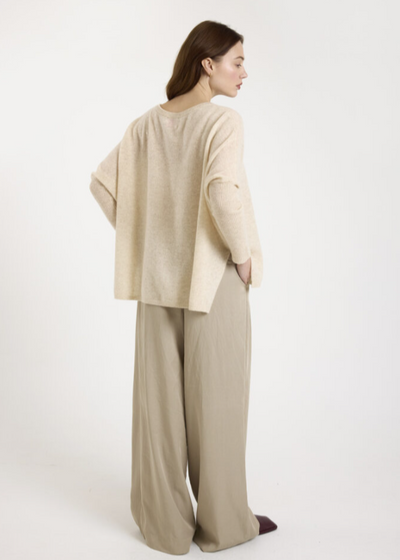 Brodie Charlotte Cashmere V-Neck Sweater Cygnet