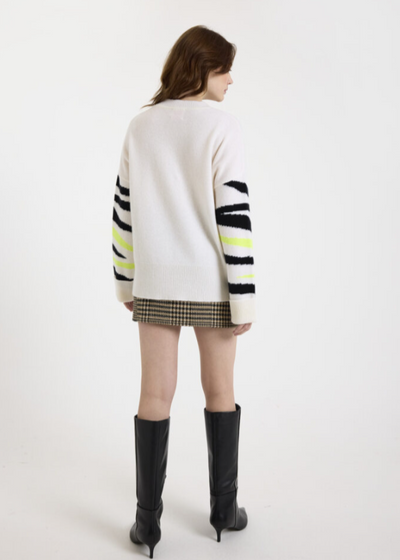 Brodie Pop Zebra Cashmere Boyfriend Sweater Organic White/Black Neon