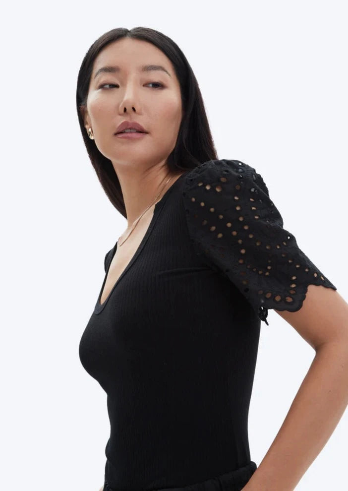CHRLDR Alfee Eyelet Sleeve V-Neck T-Shirt