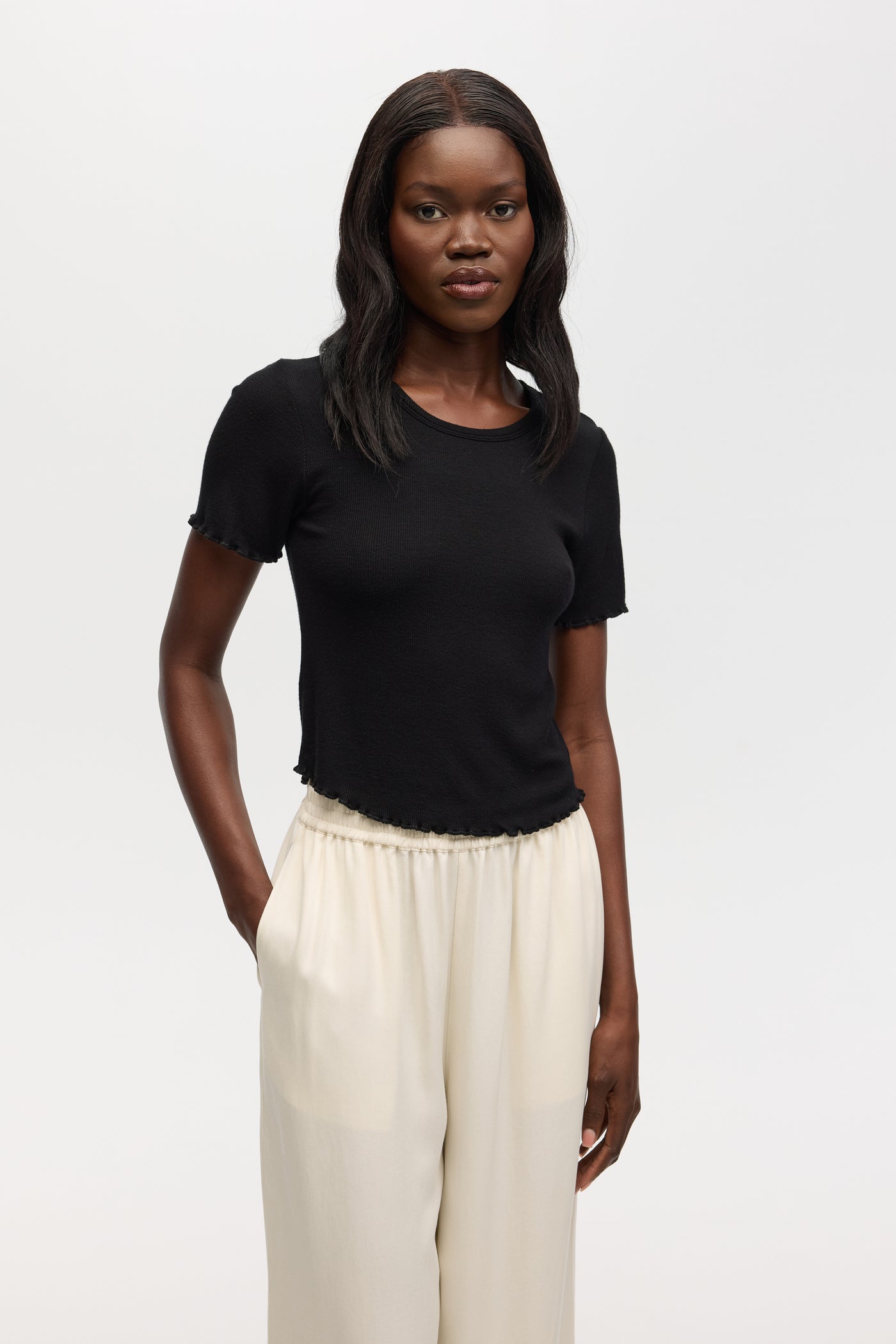 CHRLDR MARTA Cropped Crew Neck Black