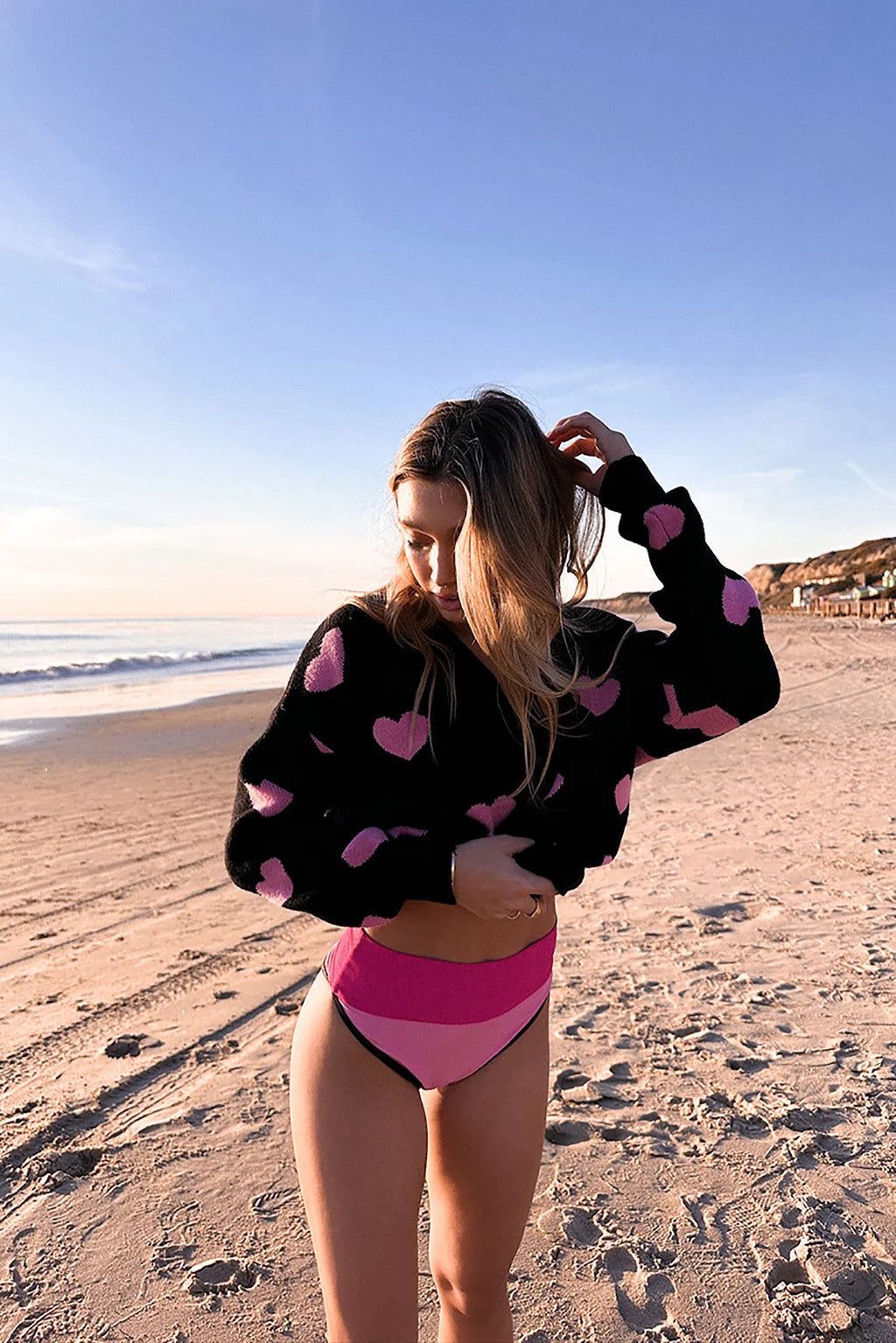 Beach Riot Joey Oversized Sweater w/ Pink Hearts - Black