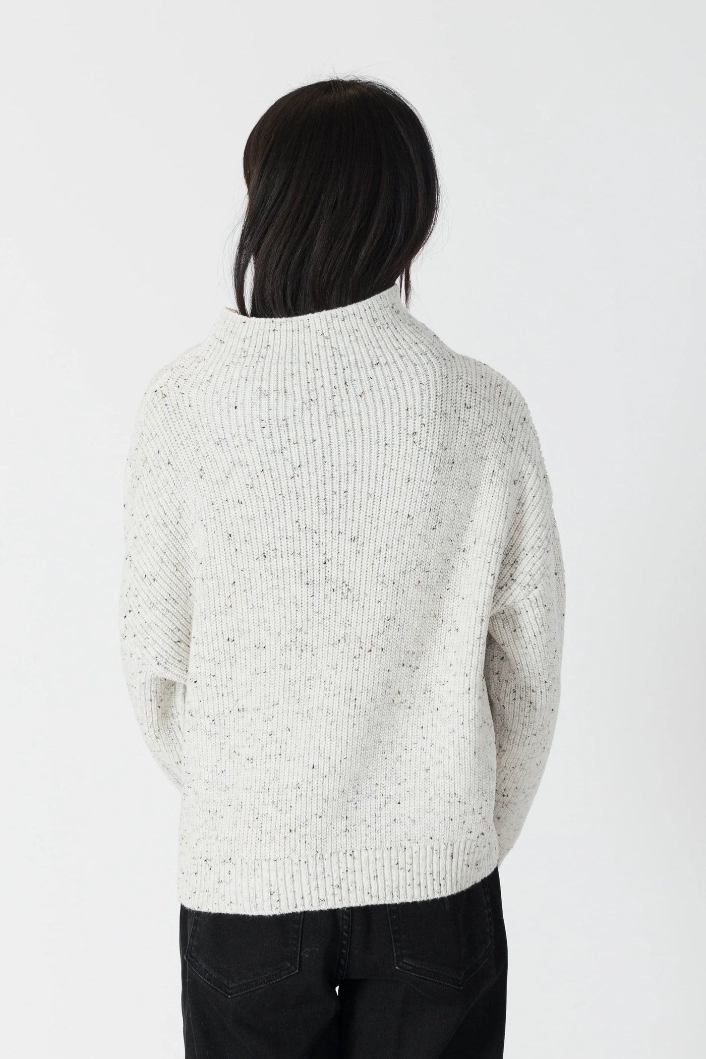 Lyla & Luxe Flecked Ribbed Mock neck Sweater