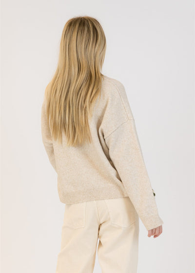 Lyla & Luxe Holly Flower Crew Neck Pull Over Sweater Oatmeal