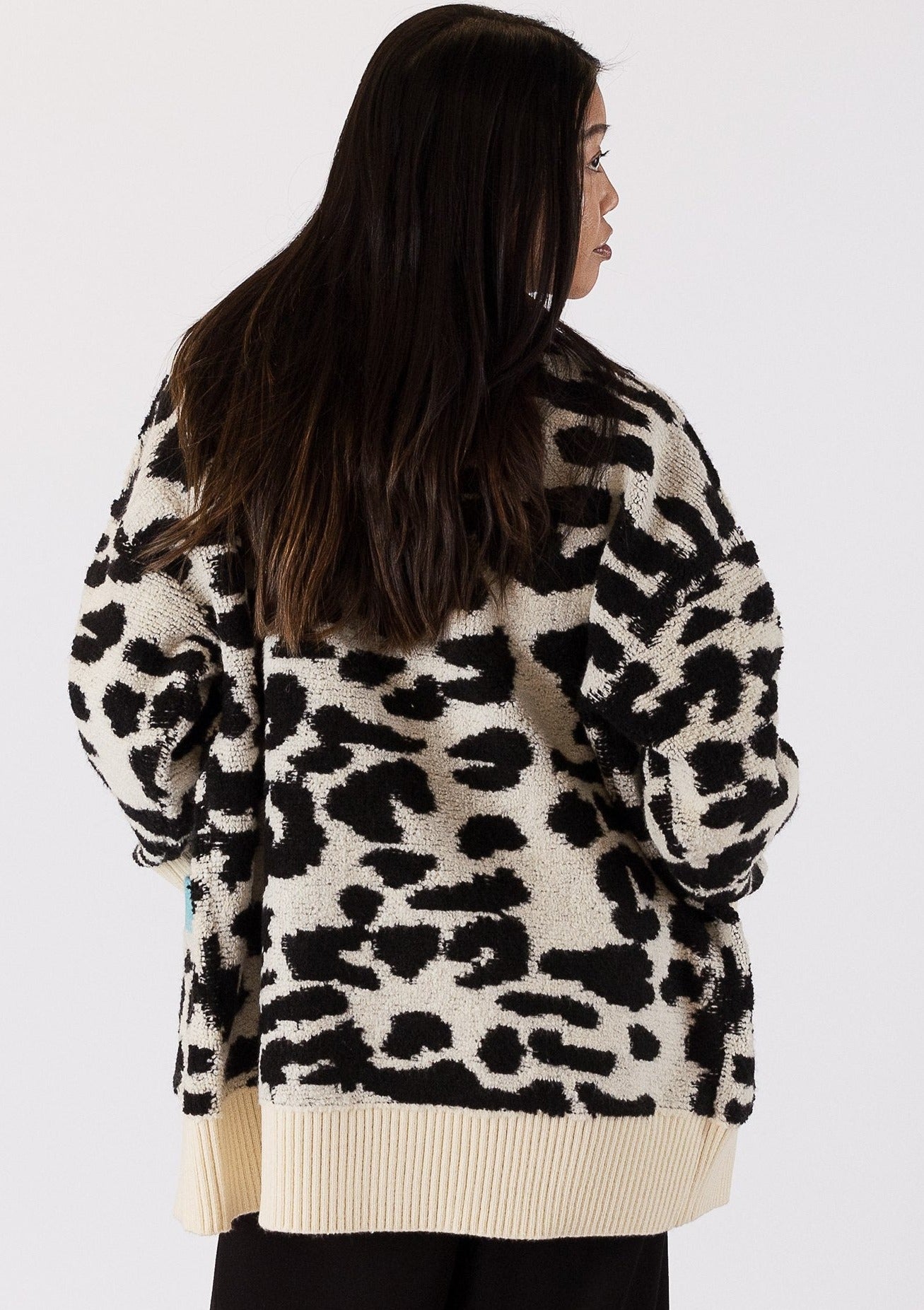 The Pink Door Animal Print Cardigan - Leopard/Teal
