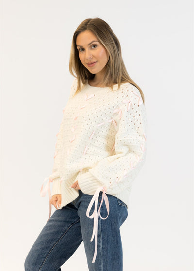 Lyla & Luxe Lydia Ribbon Crewneck Pullover White