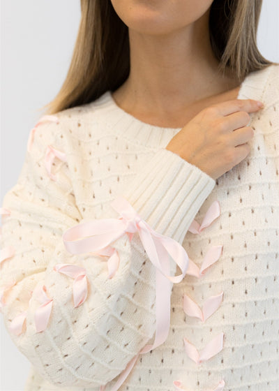 Lyla & Luxe Lydia Ribbon Crewneck Pullover White