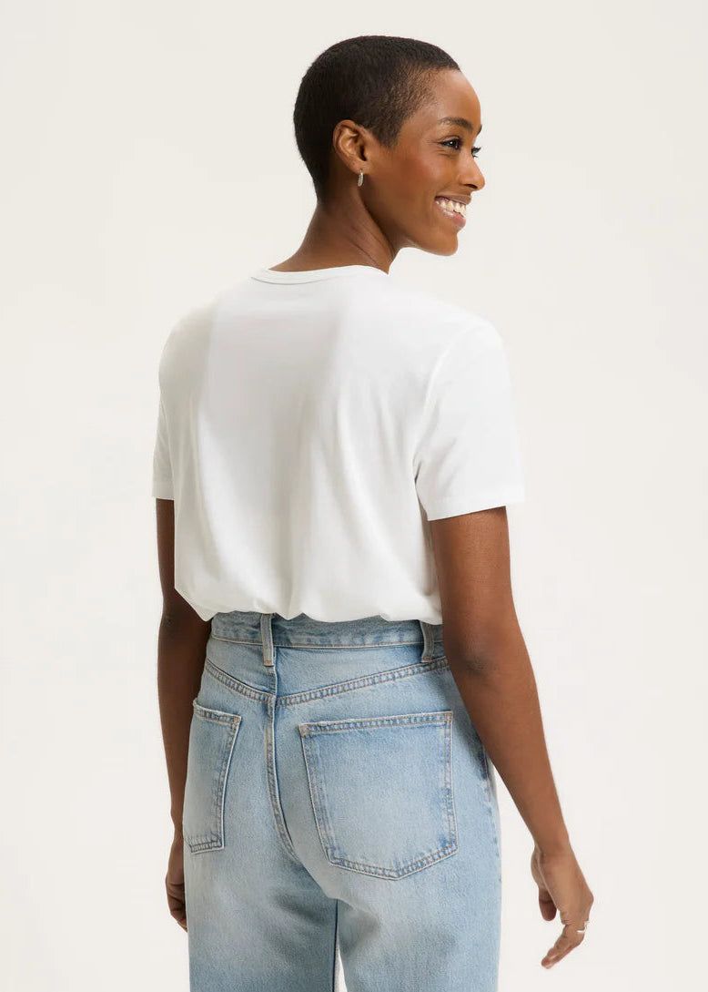 Majestic Lyocell Cotton S/S Semi Relaxed Crewneck White