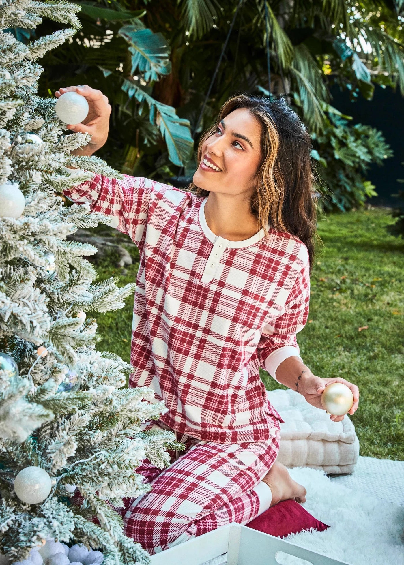 Pj Salvage Full Of Holiday Spirit Pj Set - Plaid Velour