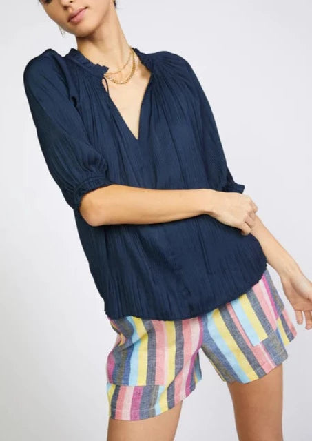 The Pink Door Flowy S/S Pleated Blouse - Navy