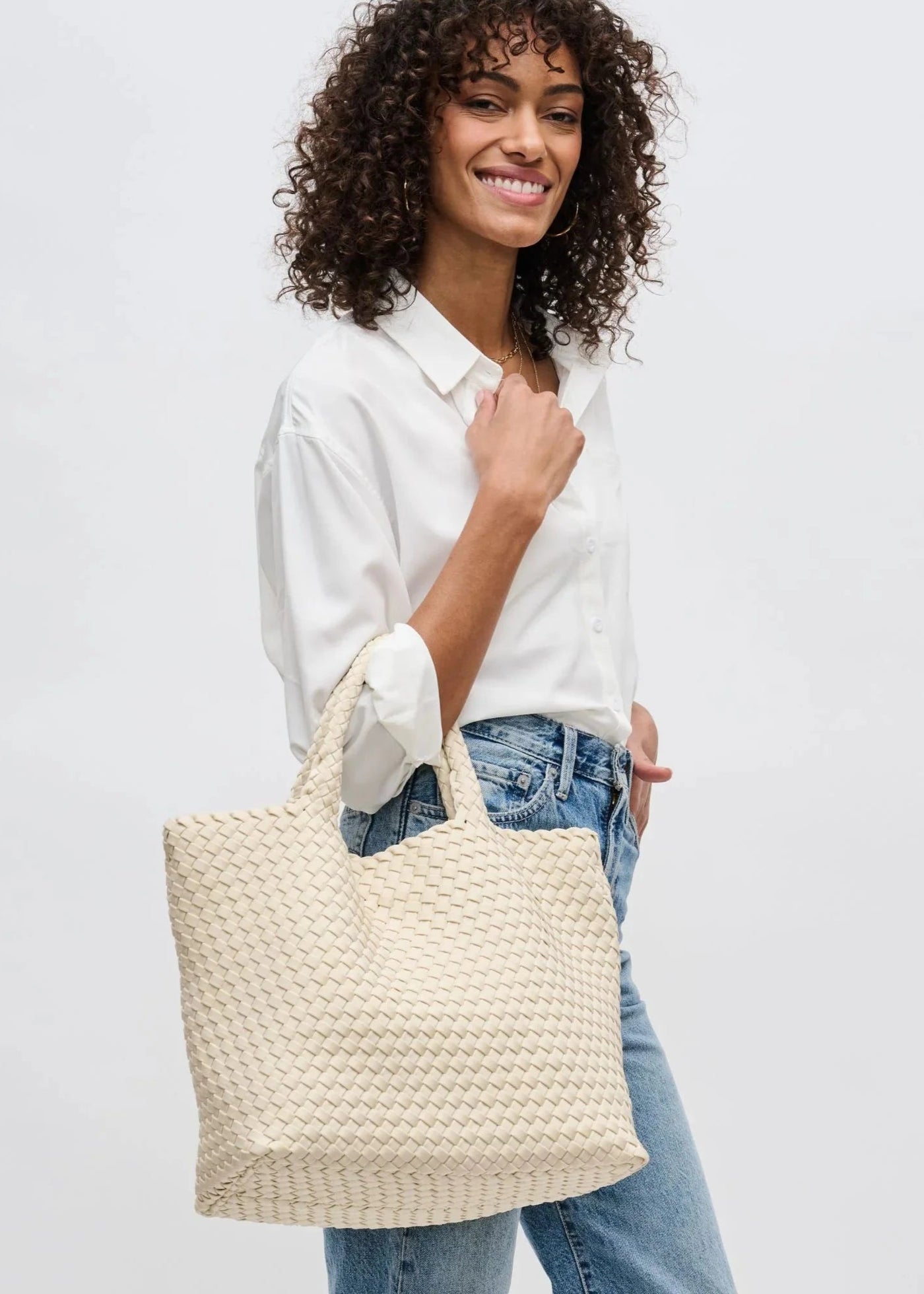 Sol and Selene Sky’s The Limit Medium Tote Cream