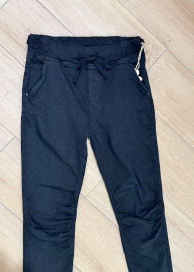 The Pink Door Pull-On Cotton Twill Pants Black