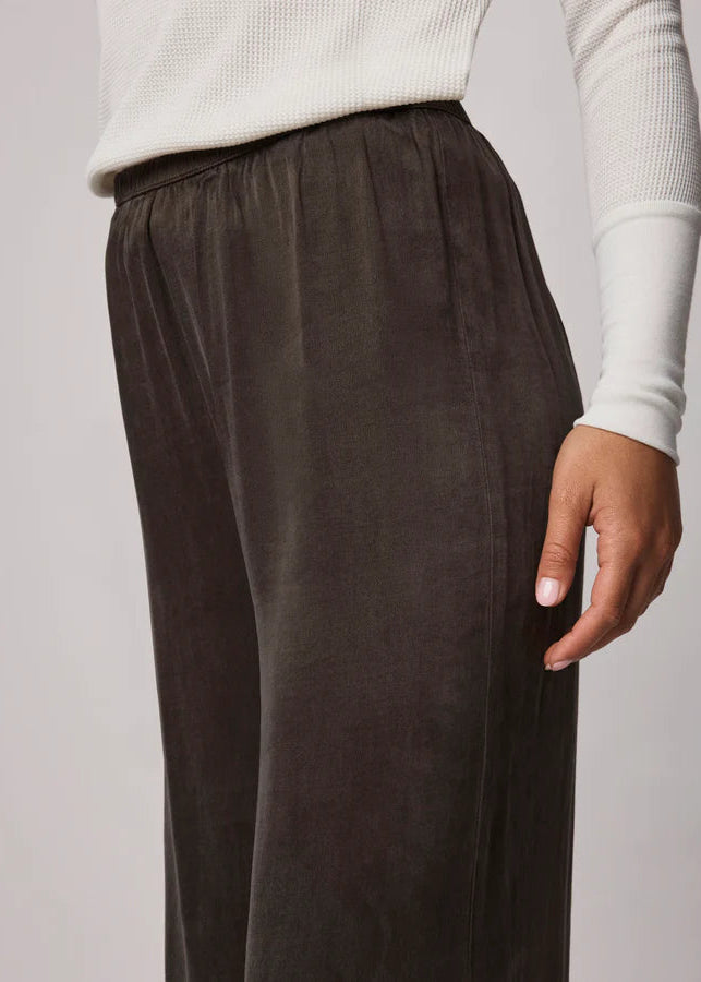 Splendid Serena Satin Pants Soft Chocolate