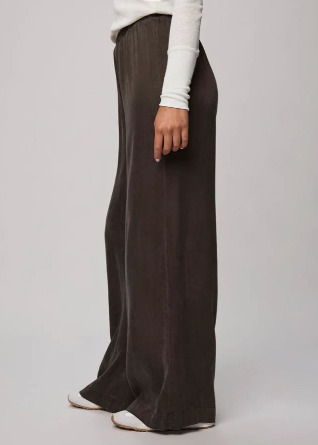 Splendid Serena Satin Pants Soft Chocolate