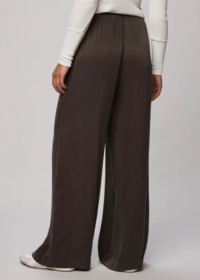 Splendid Serena Satin Pants Soft Chocolate