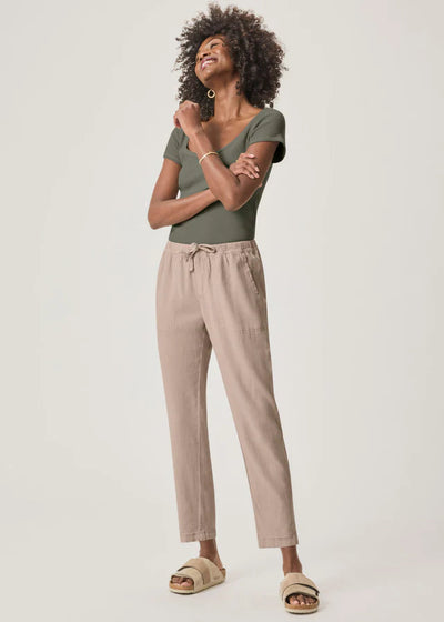 Splendid Angie Straight Leg Pant Fawn