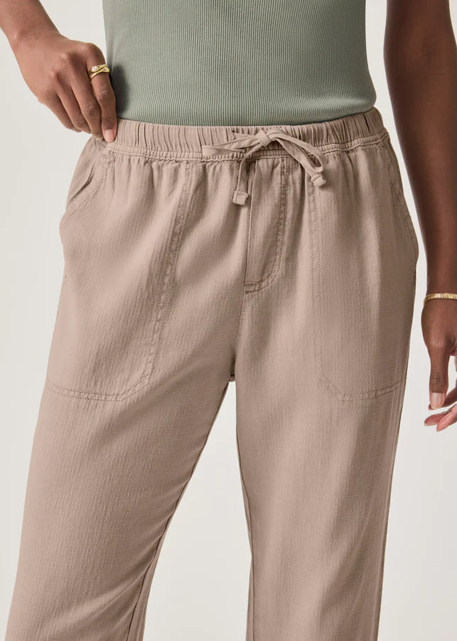 Splendid Angie Straight Leg Pant Fawn