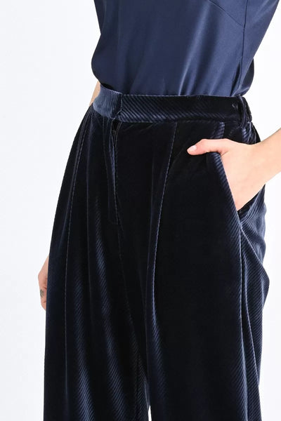 Molly Bracken High Rise Velvet Pants - Navy