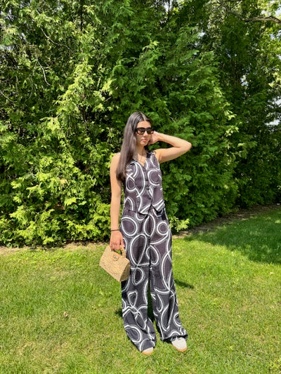 The Pink Door Black & White Print Vest & Pants