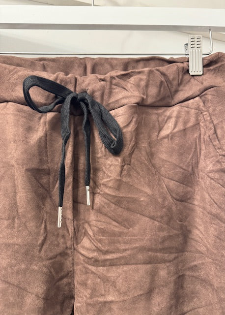 The Pink Door Faux Suede Pull-On Jogger Brown