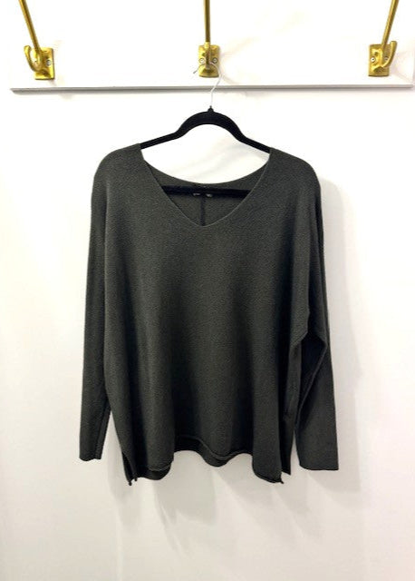 The Pink Door One Size V-Neck Sweater Army