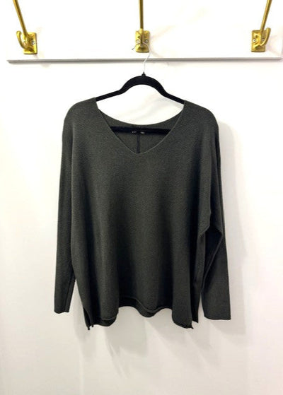 The Pink Door One Size V-Neck Sweater Army