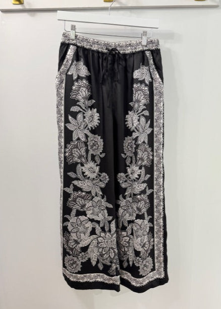 The Pink Door Black and White Floral Print Pants