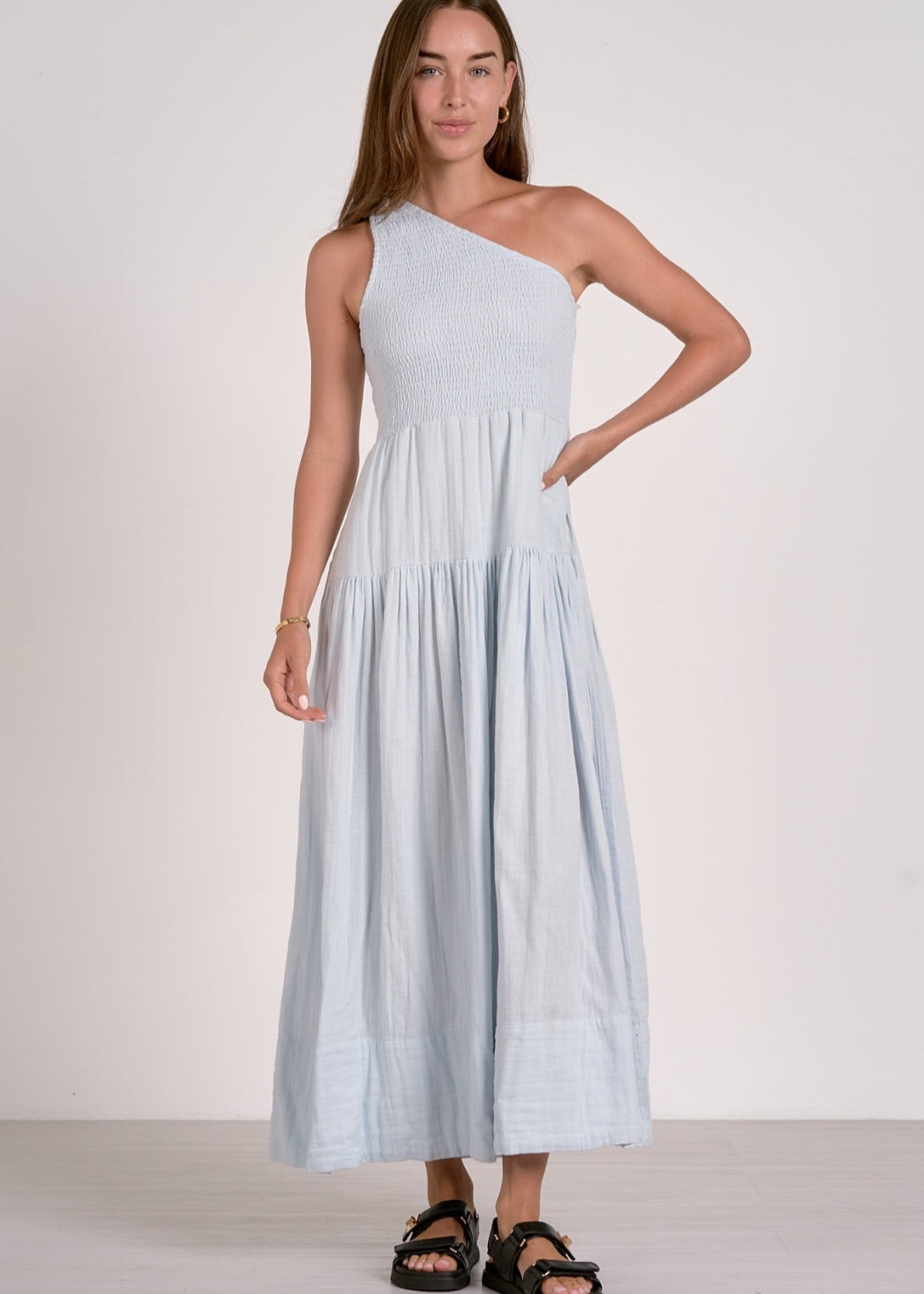The Pink Door One Shoulder Smocked Midi Dress Blue