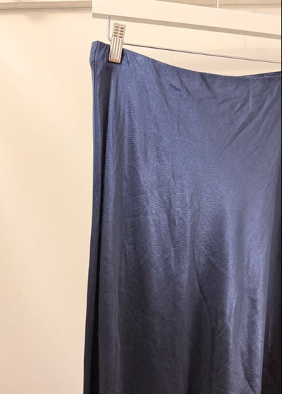 The Pink Door Pull on Satin Skirt Navy