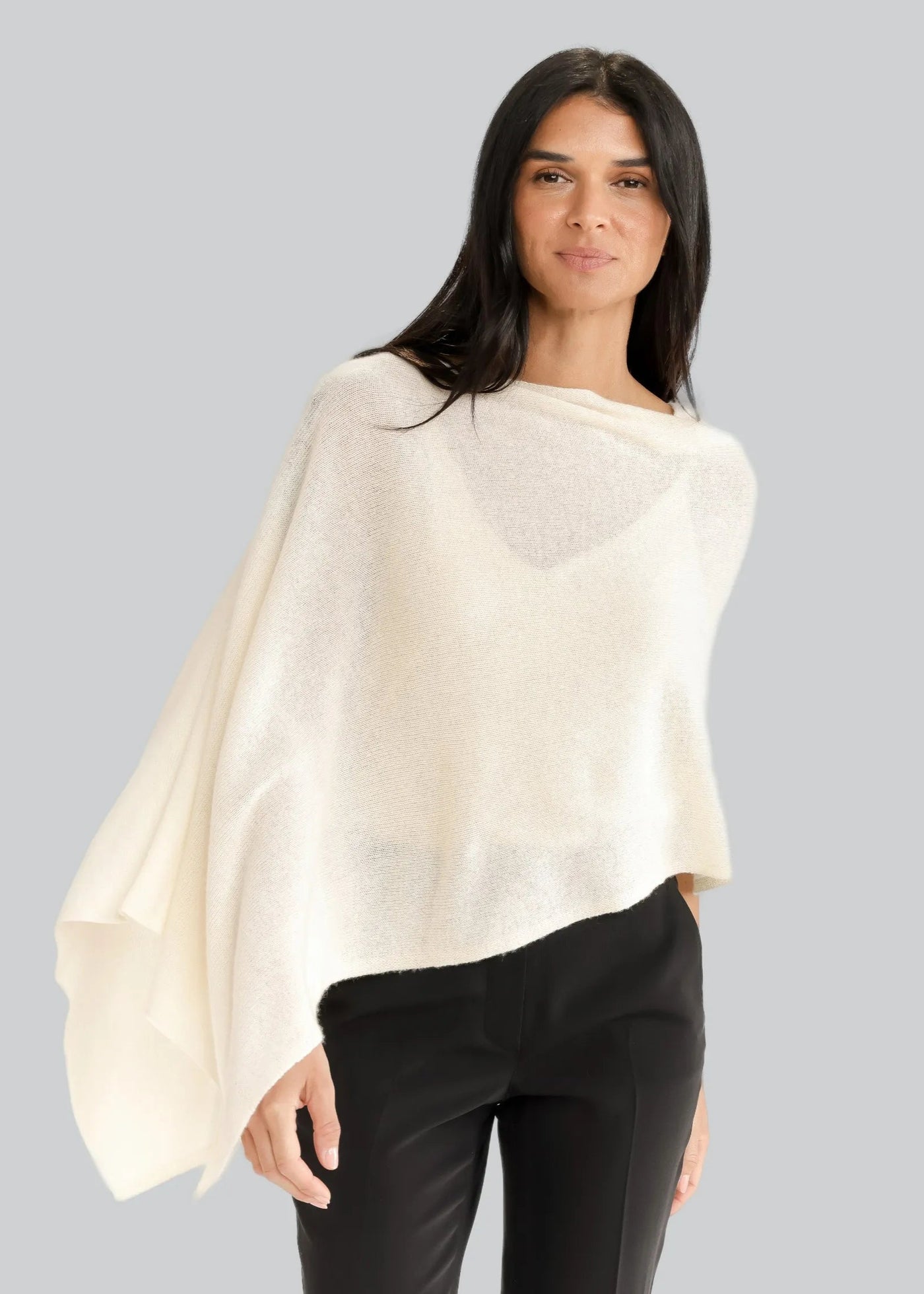 Alashan Cashmere Poncho White